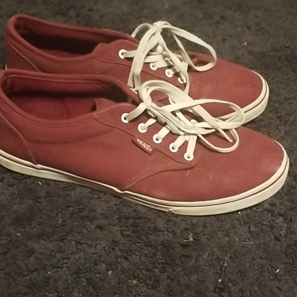 Maroon Vans🎄